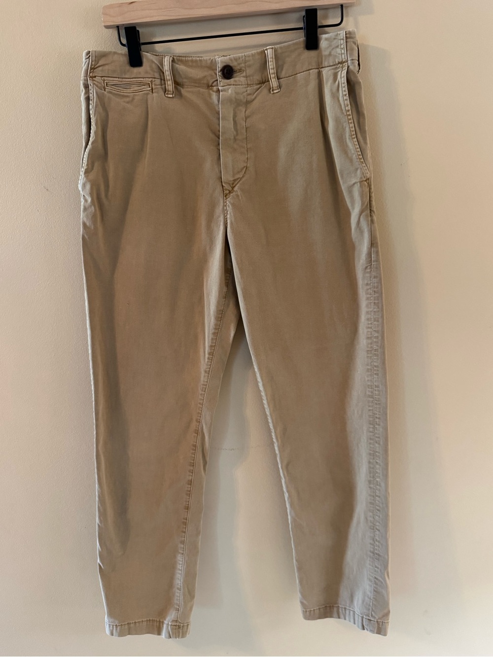 American Eagle Men's Casual Chino Pants - Khaki